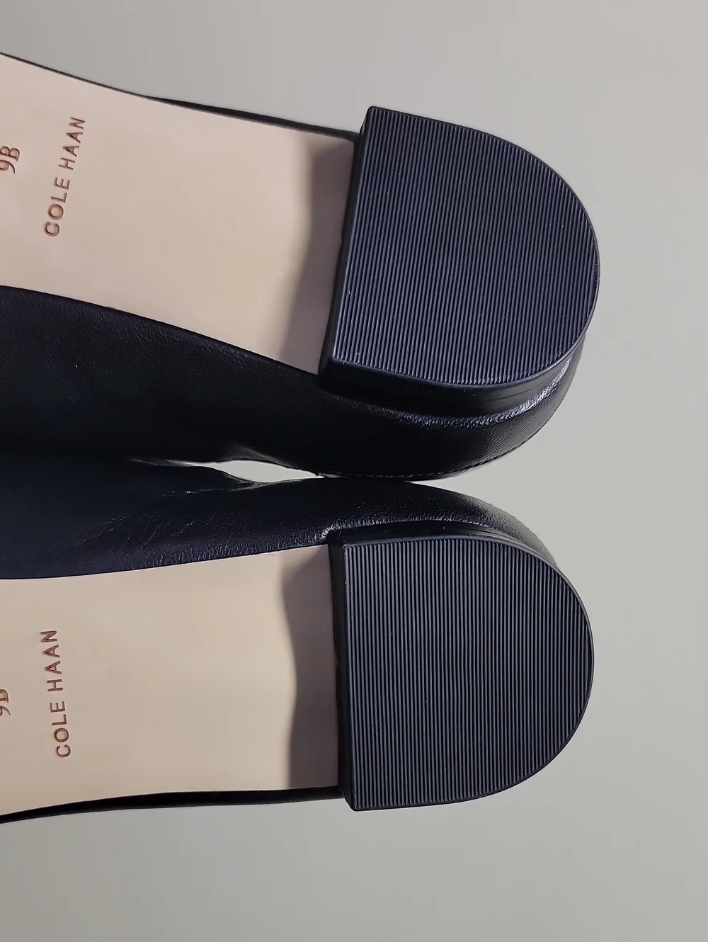 Cole Haan Vintage Black Pointed Toe Leather Flats Sz 9